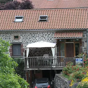 Appartement De Véreuges, Saint-Julien-Des-Chazes